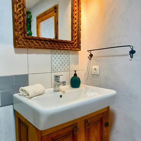 Casa Mona- Andalucian Mountain Village Getaway * Guejar Sierra