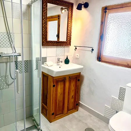 Casa Mona- Andalucian Mountain Village Getaway Holiday home Guejar Sierra